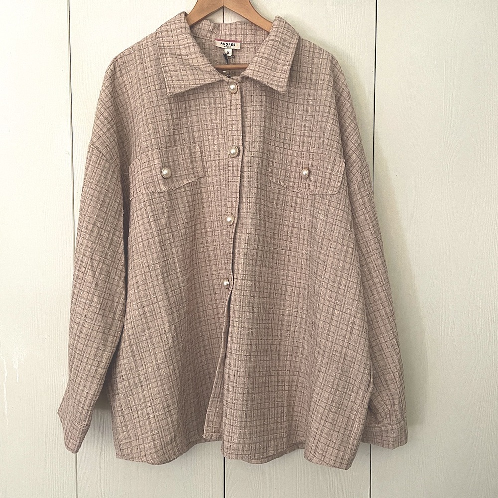 Cream plaid shacket with pearl buttons, plus-size, new with tags, 3X